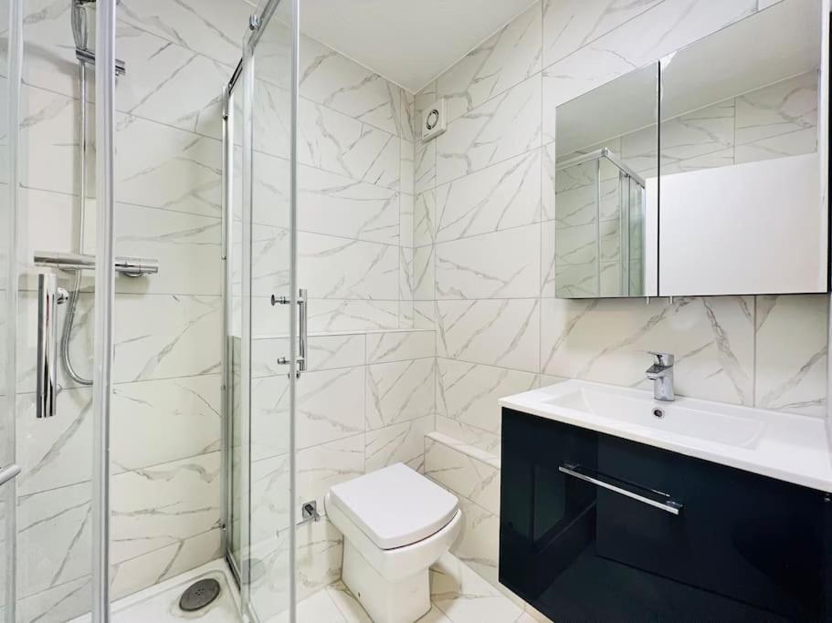 شقة Sleep14 In Victoria London 43Vpr المظهر الخارجي الصورة