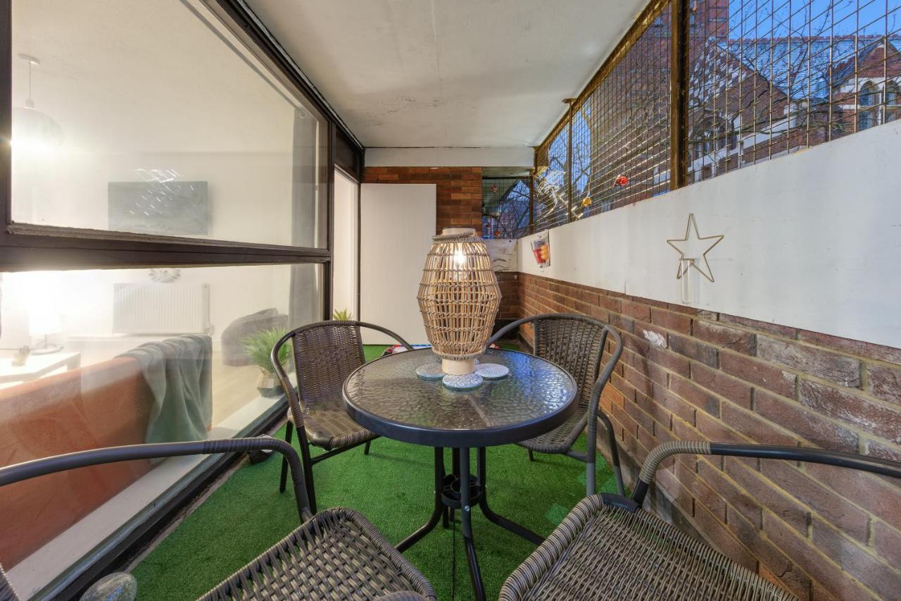 شقة Sleep14 In Victoria London 43Vpr المظهر الخارجي الصورة